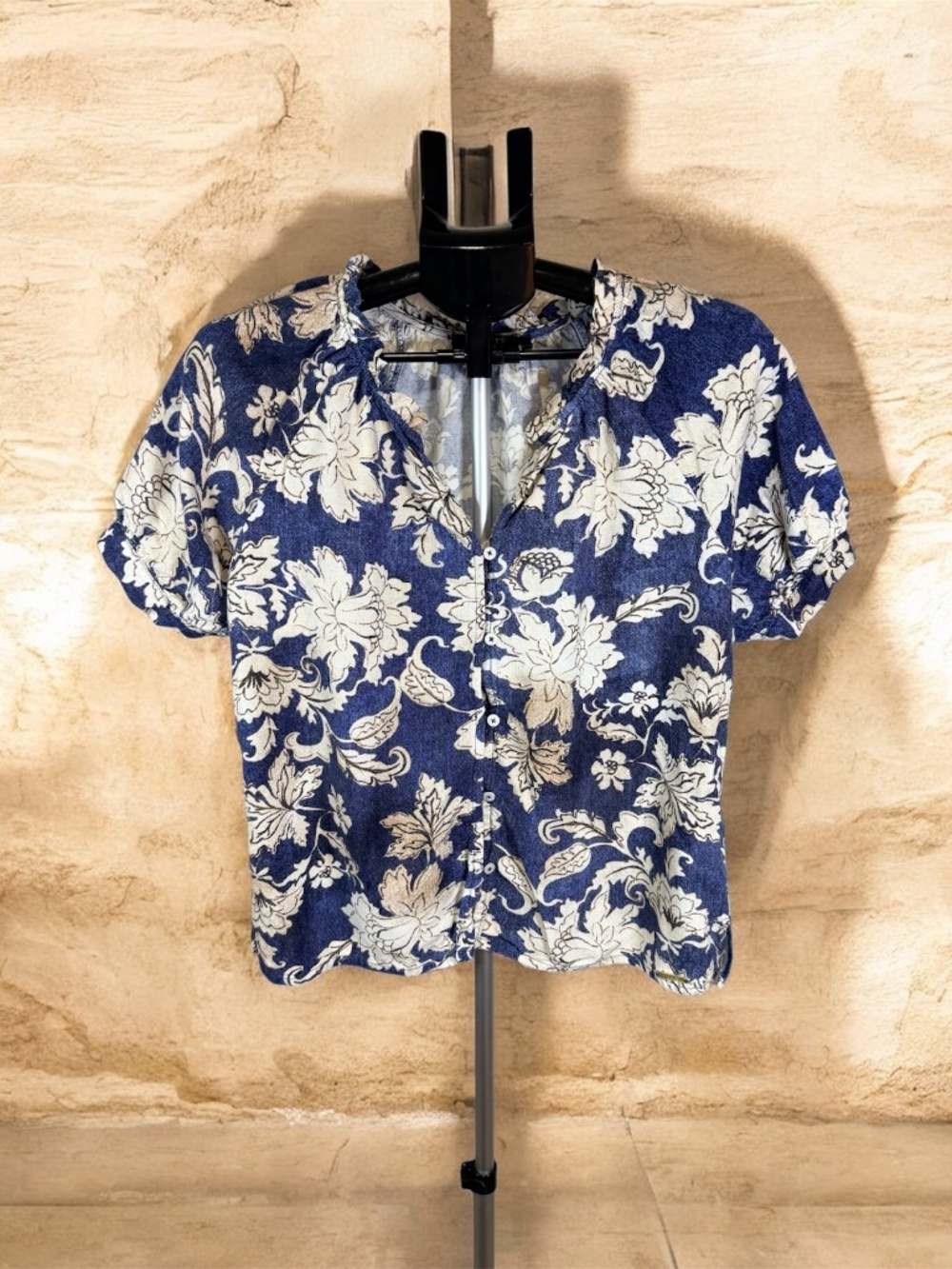 Badgley Mischka Blue White Floral Linen Blend Blouse Size Large